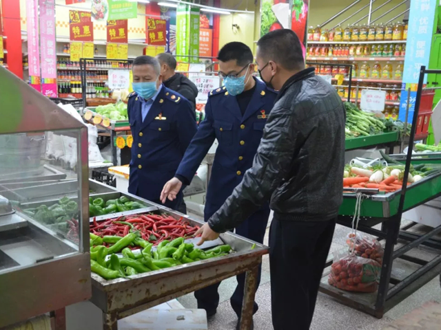 福建市場監(jiān)管部門全面強化食用農(nóng)產(chǎn)品批發(fā)市場“疫情戰(zhàn)況”監(jiān)管，保障食品安全供應(yīng)